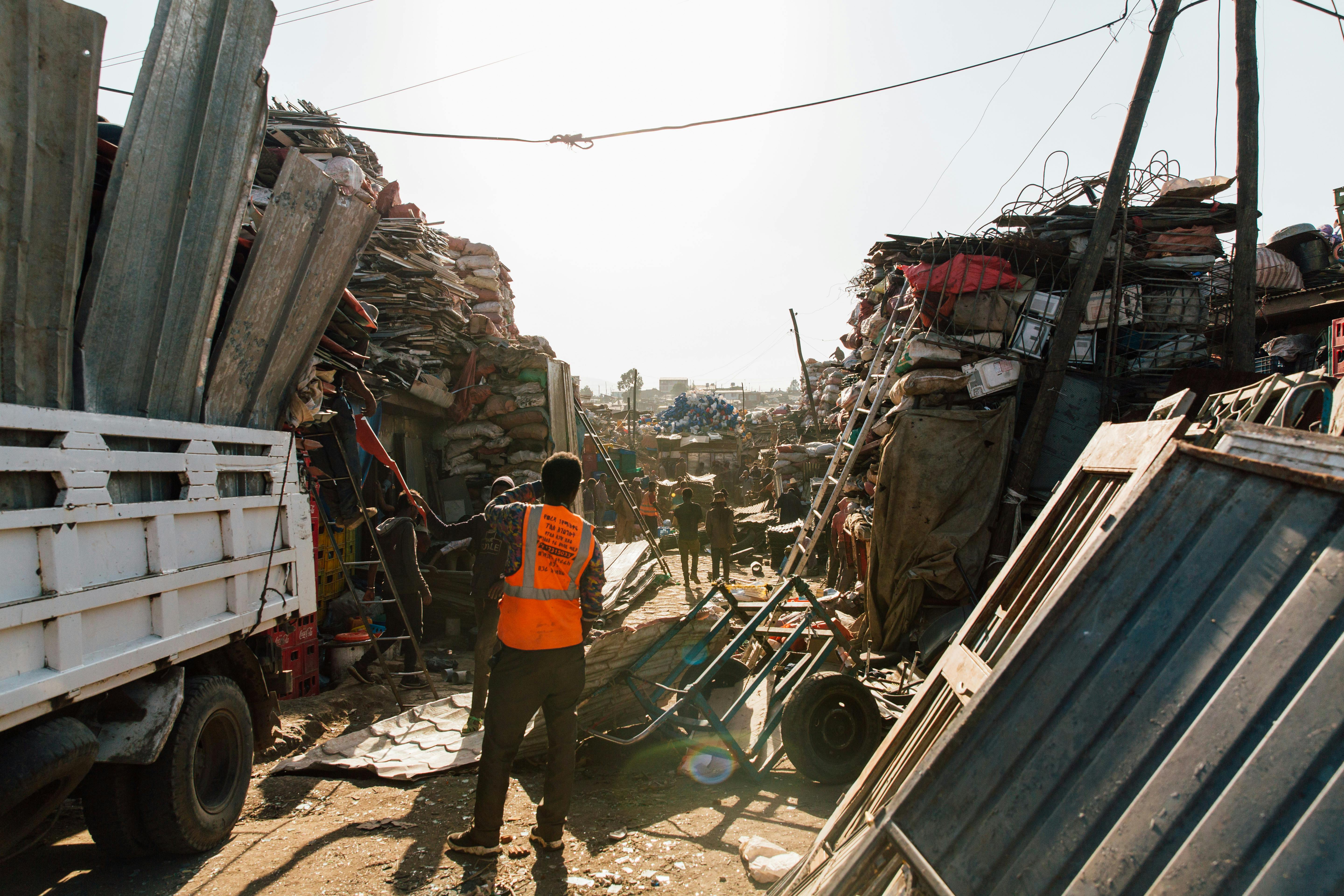 A scrap metal dump | Source: Pexels