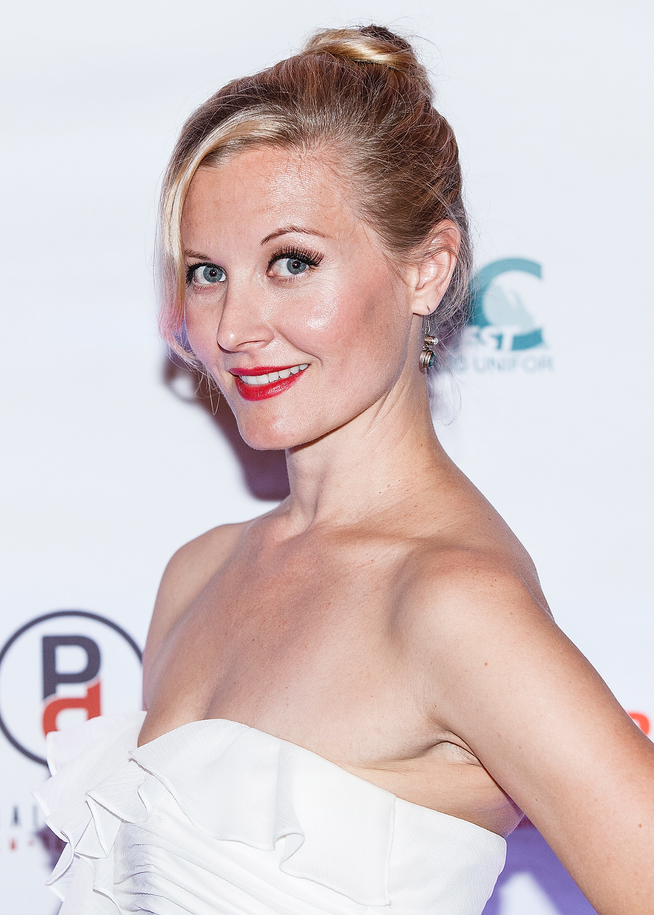 Carrie Anne Fleming at the 2014 Leo Awards - Gala Awards Ceremony at Fairmont Hotel Vancouver on June 1, in Canada | Source: Getty Images