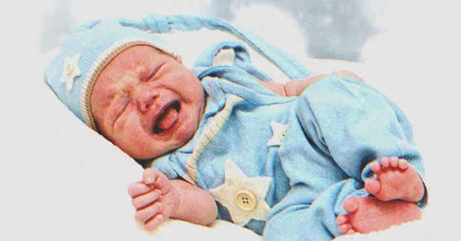 Erin war fassungslos, als sie ein weiteres Baby an der Seite ihres Sohnes erblickte | Quelle: Shutterstock