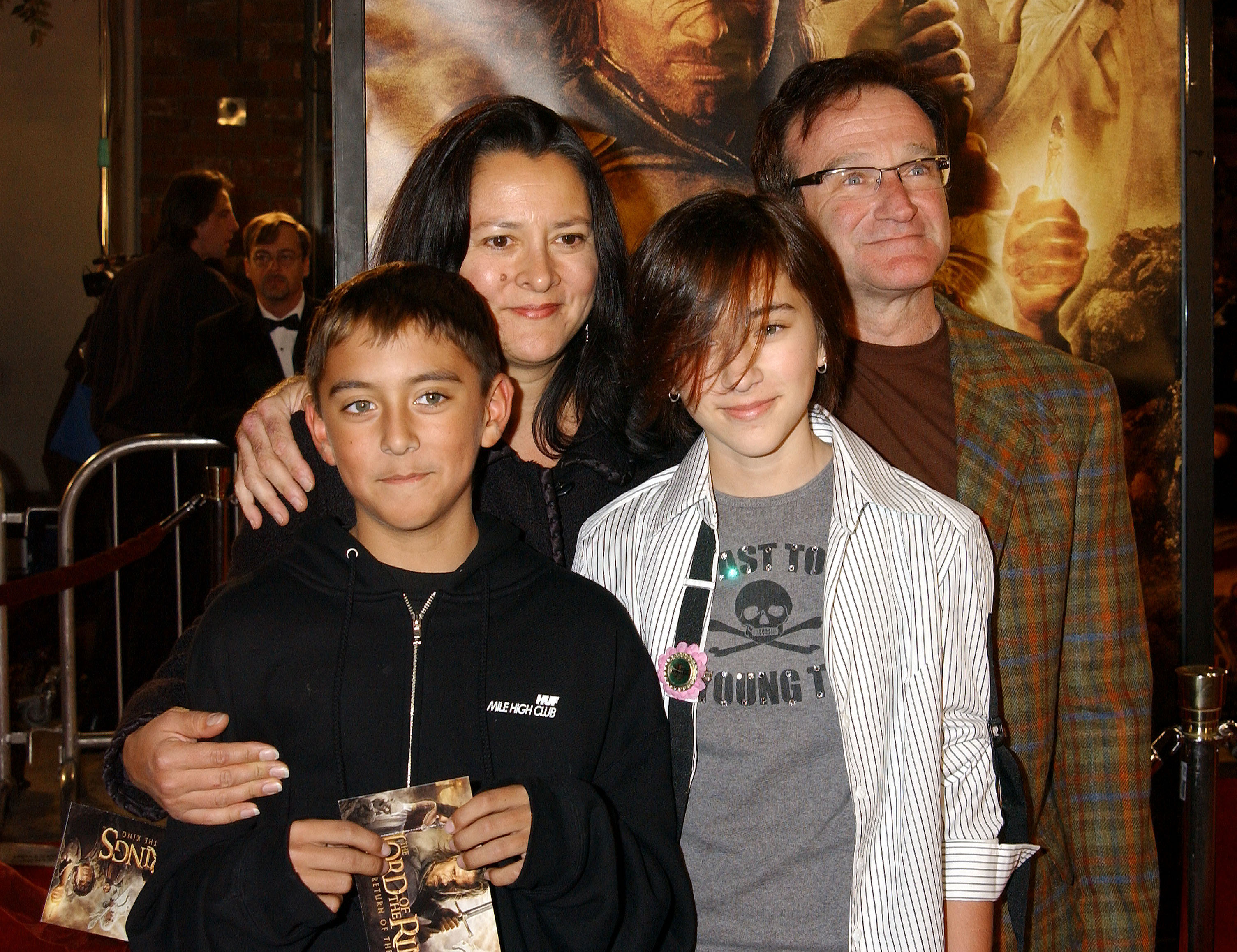 Robin Williams and family during "The Lord Of The Rings:The Return Of The King" Los Angeles Premiere at Mann Village Theatre in Westwood, California, United States | Source: Getty Images