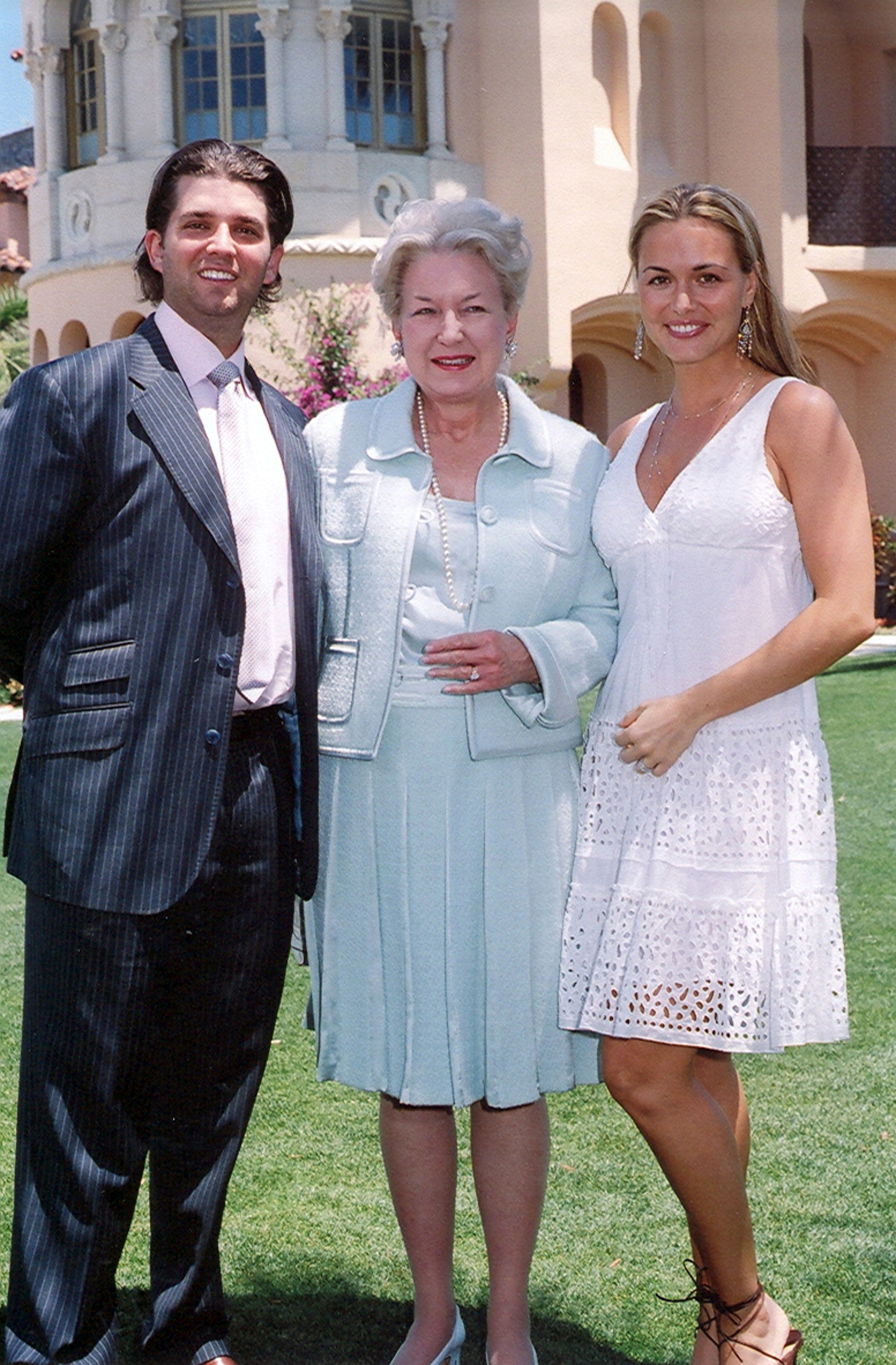 Left to right, Donald Trump Jr, Judge Maryanne Trump Barry, and Vanessa Kay Haydon Trump pose for a portrait during Easter Sunday events at the Mar-a-Lago club in Palm Beach, Florida, April 16, 2006 | Source: Getty Images