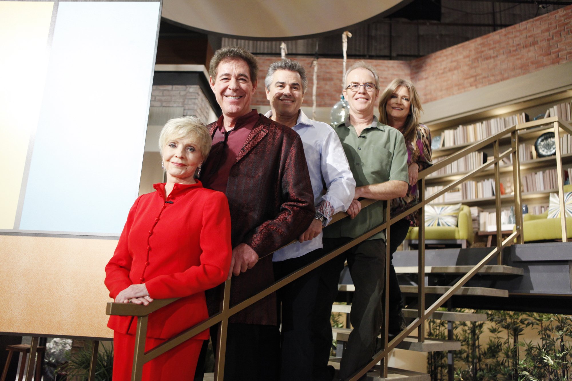 Florence Henderson, Barry Williams, Christopher Knight, Mike Lookinland, and Susan Olsen on February, 13, 2014 | Source: Getty Images