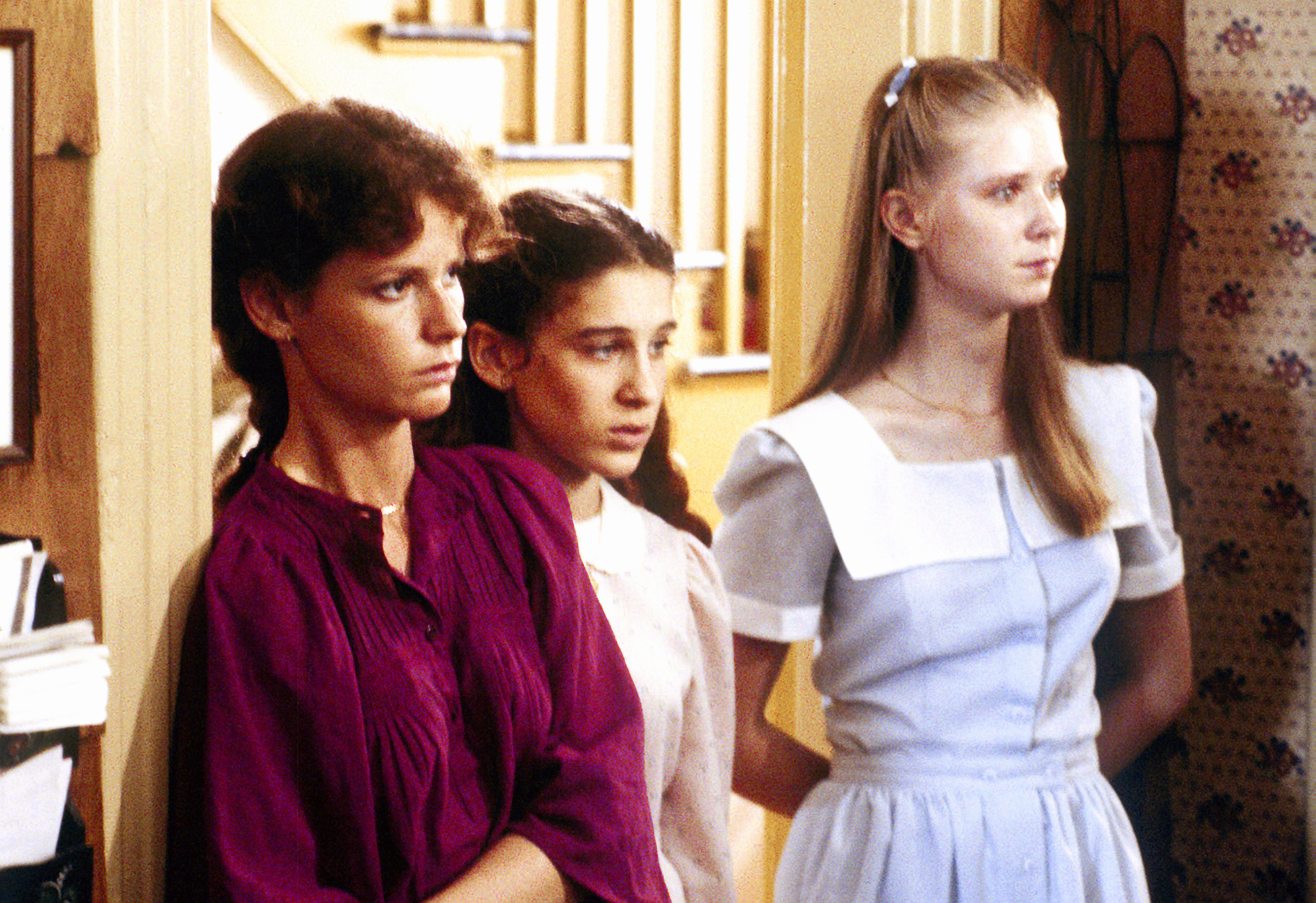 (L-R) Maia Danziger (als Barbara), Sarah J. Parker (als Katy) und Cynthia Nixon (als Nancy) in dem Film "My Body, My Child" am 12. April 1982 | Quelle: Getty Images