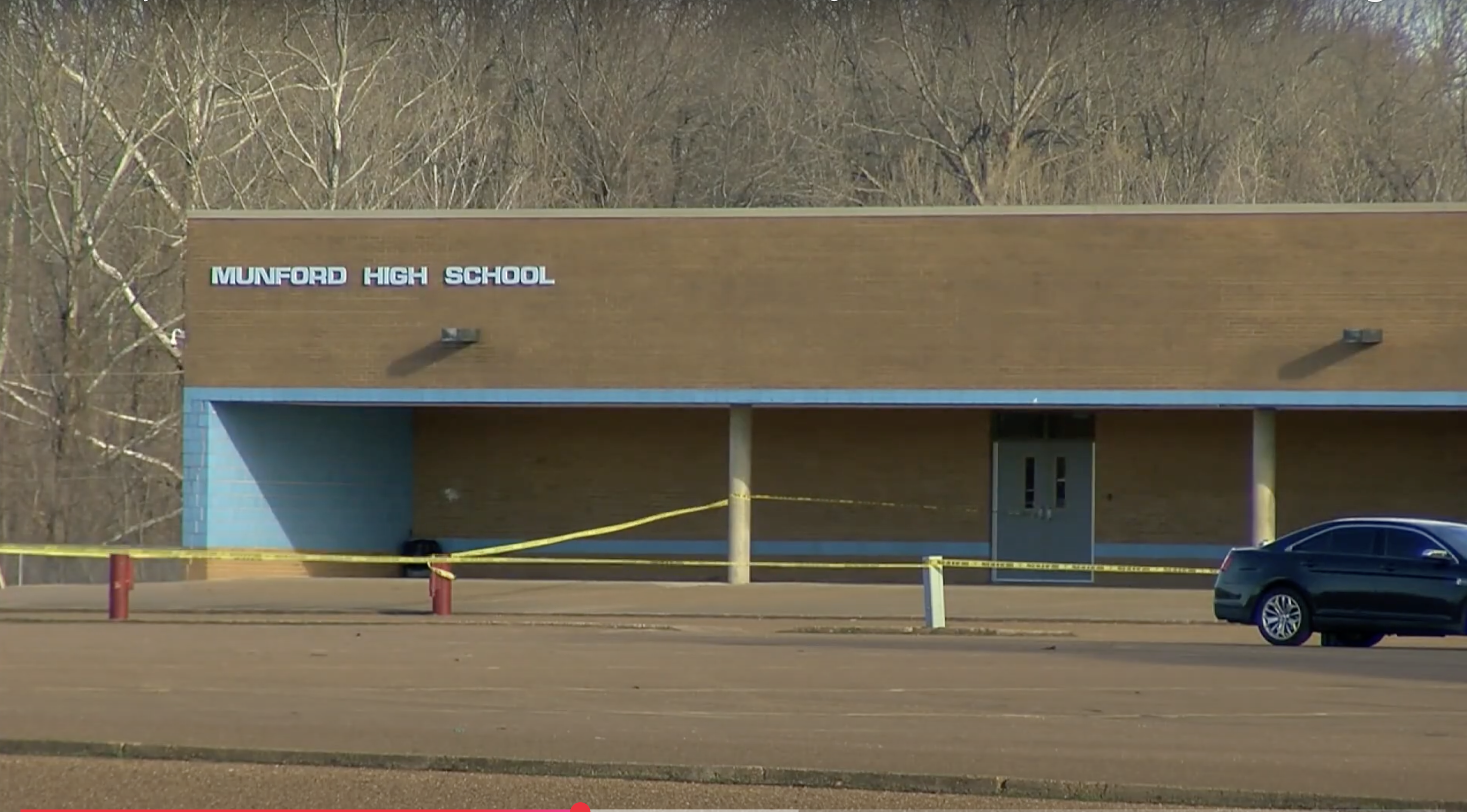 The exterior of Munford High School, as seen in a video dated March 7, 2025 | Source: YouTube/ABC24Memphis