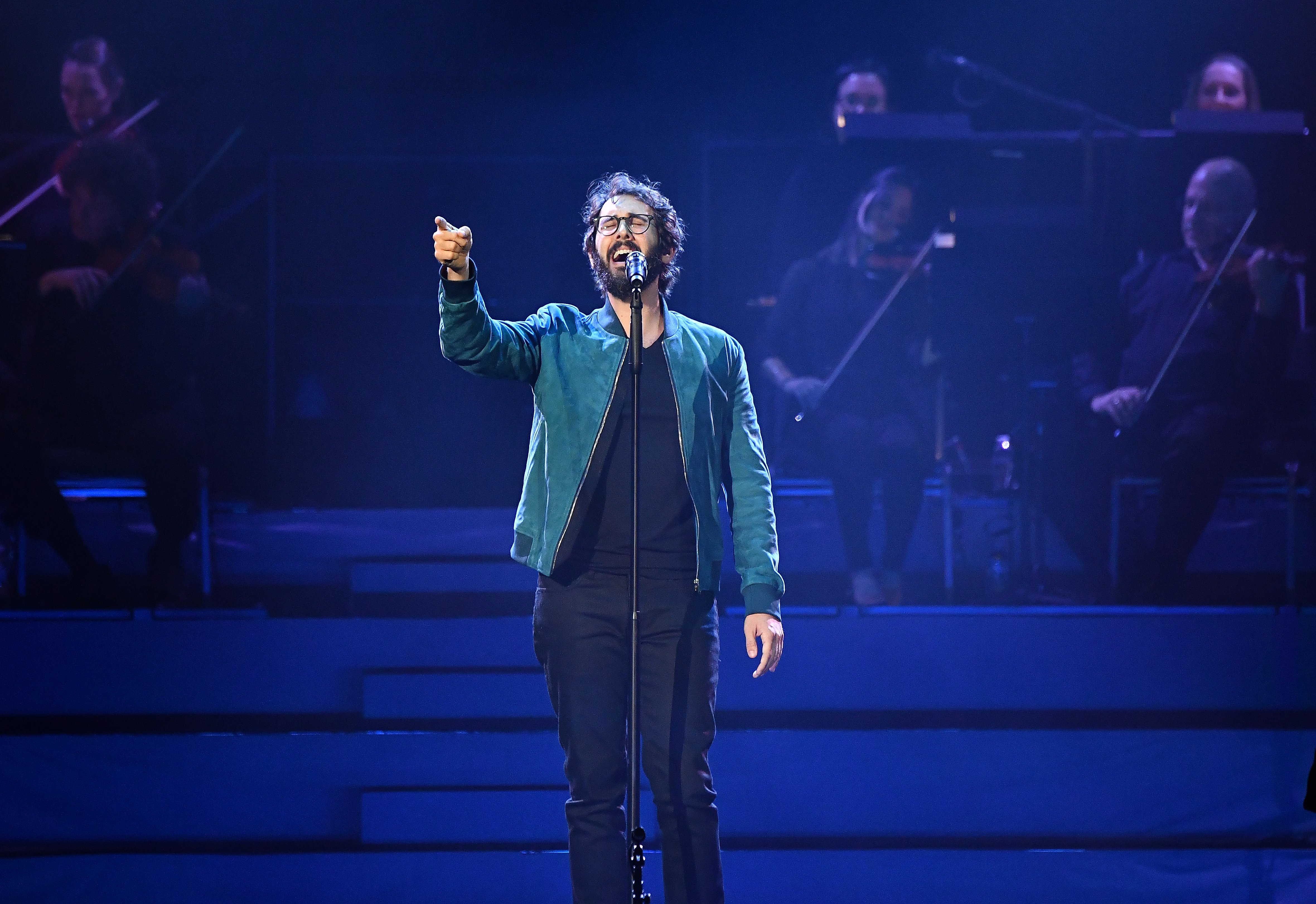  Josh Groban performs onstage during his "The Bridges" tour opener at Infinite Energy Arena on October 18, 2018 | Photo: Getty Images
