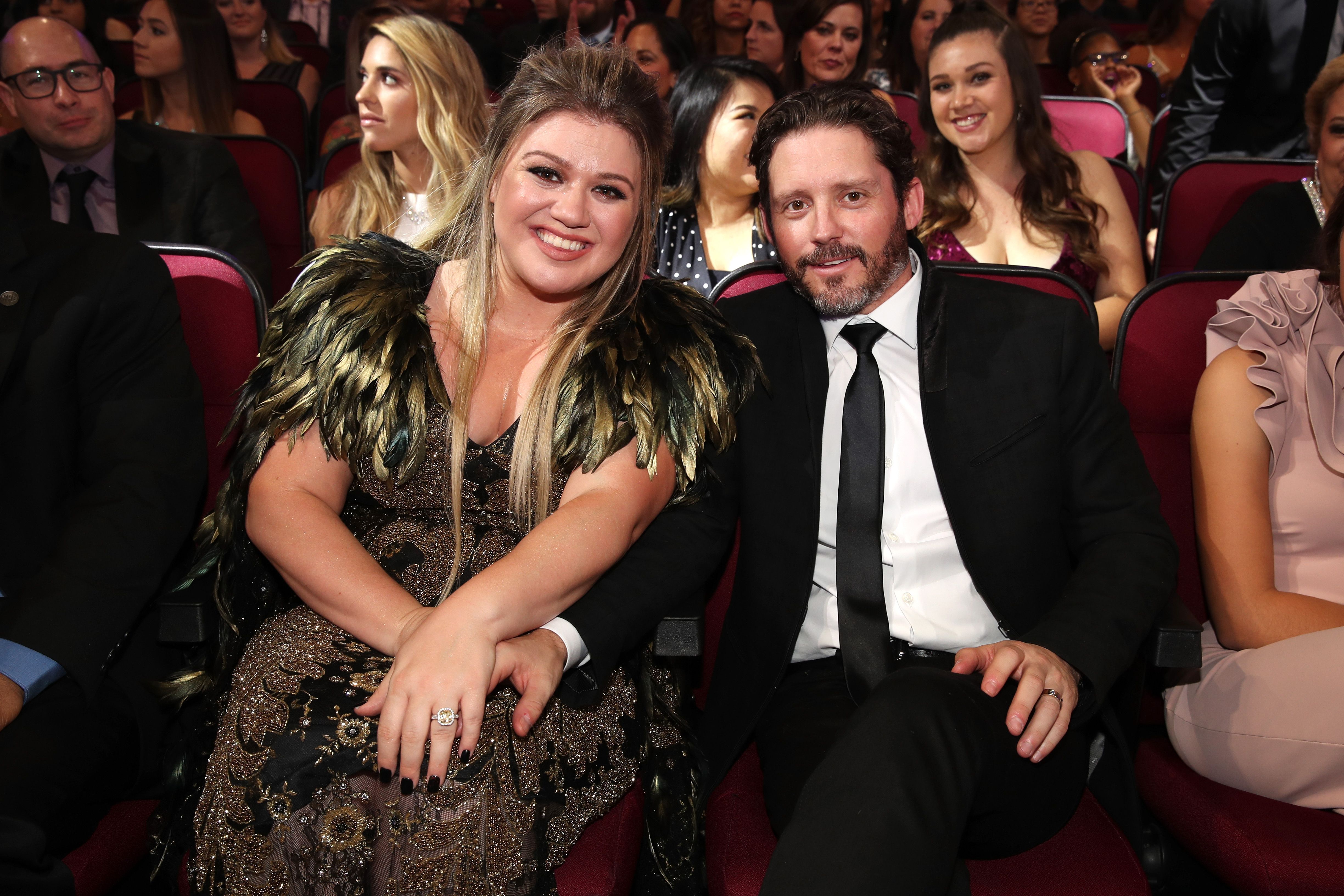 Kelly Clarkson and Brandon Blackstock during the 2017 American Music Awards at Microsoft Theater on November 19, 2017, in Los Angeles, California. | Source: Getty Images