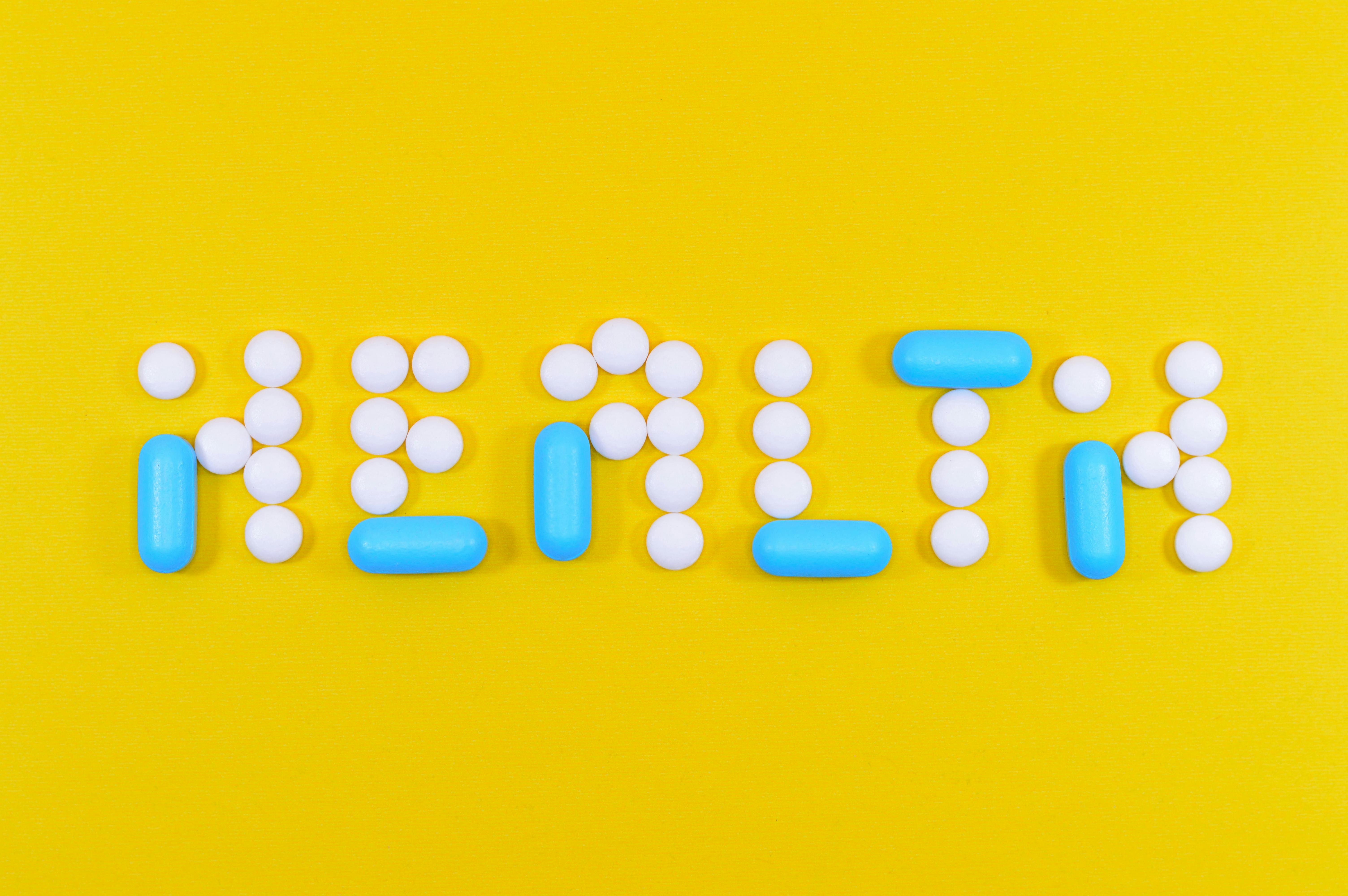 Blue and white pills | Source: Pexels