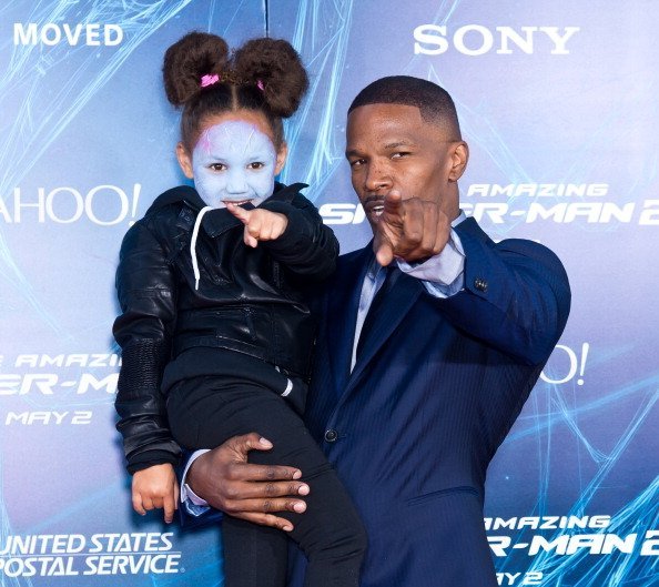 Jamie Foxx (R) and his daughter Annalise Bishop attend 'The Amazing Spider-Man 2' premiere in New York City.| Photo: Getty Images.