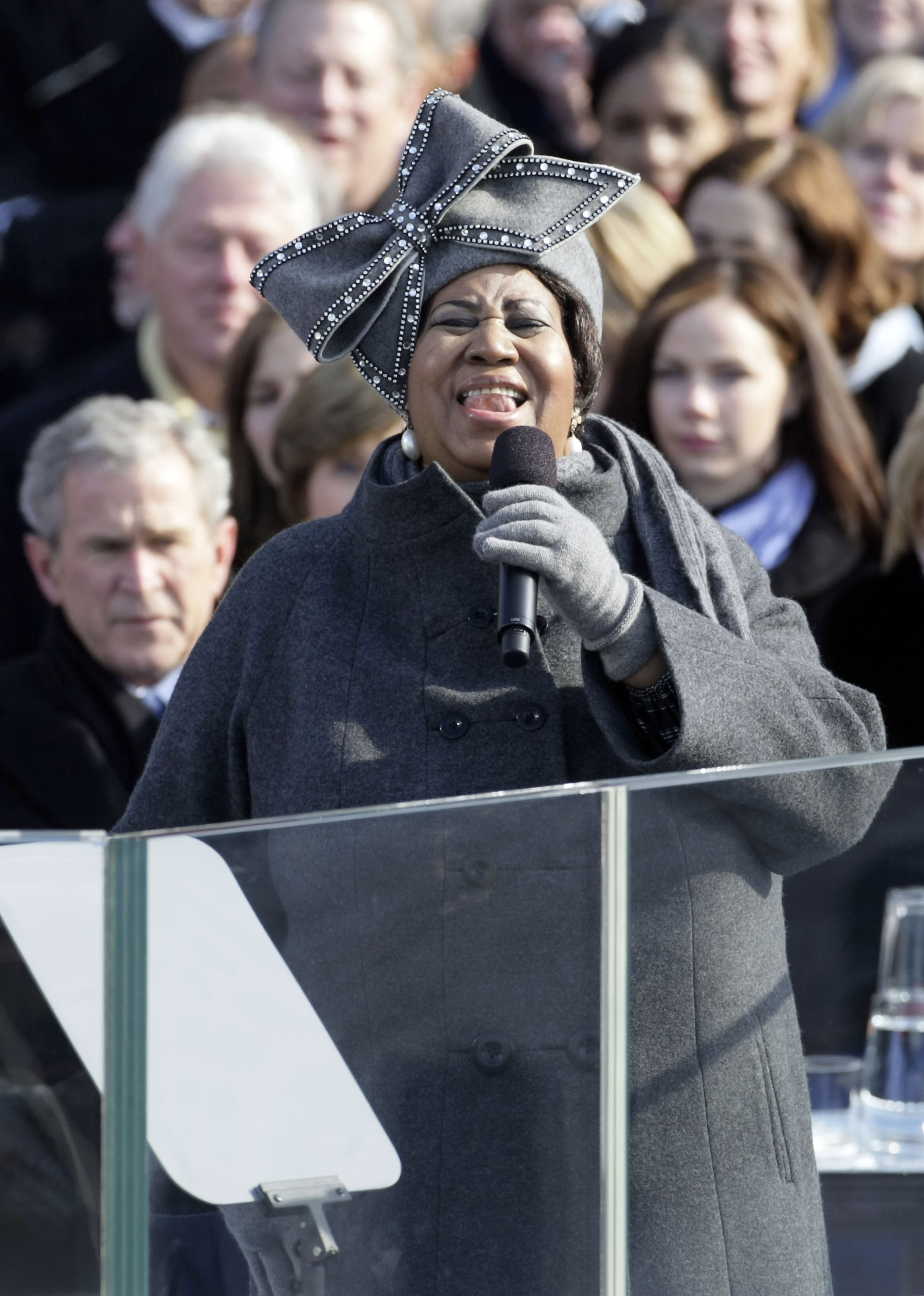 Aretha Franklin sings during the inauguration of Barack Obama on the West Front of the Capitol January 20, 2009, in Washington, DC. | Source: Getty Images