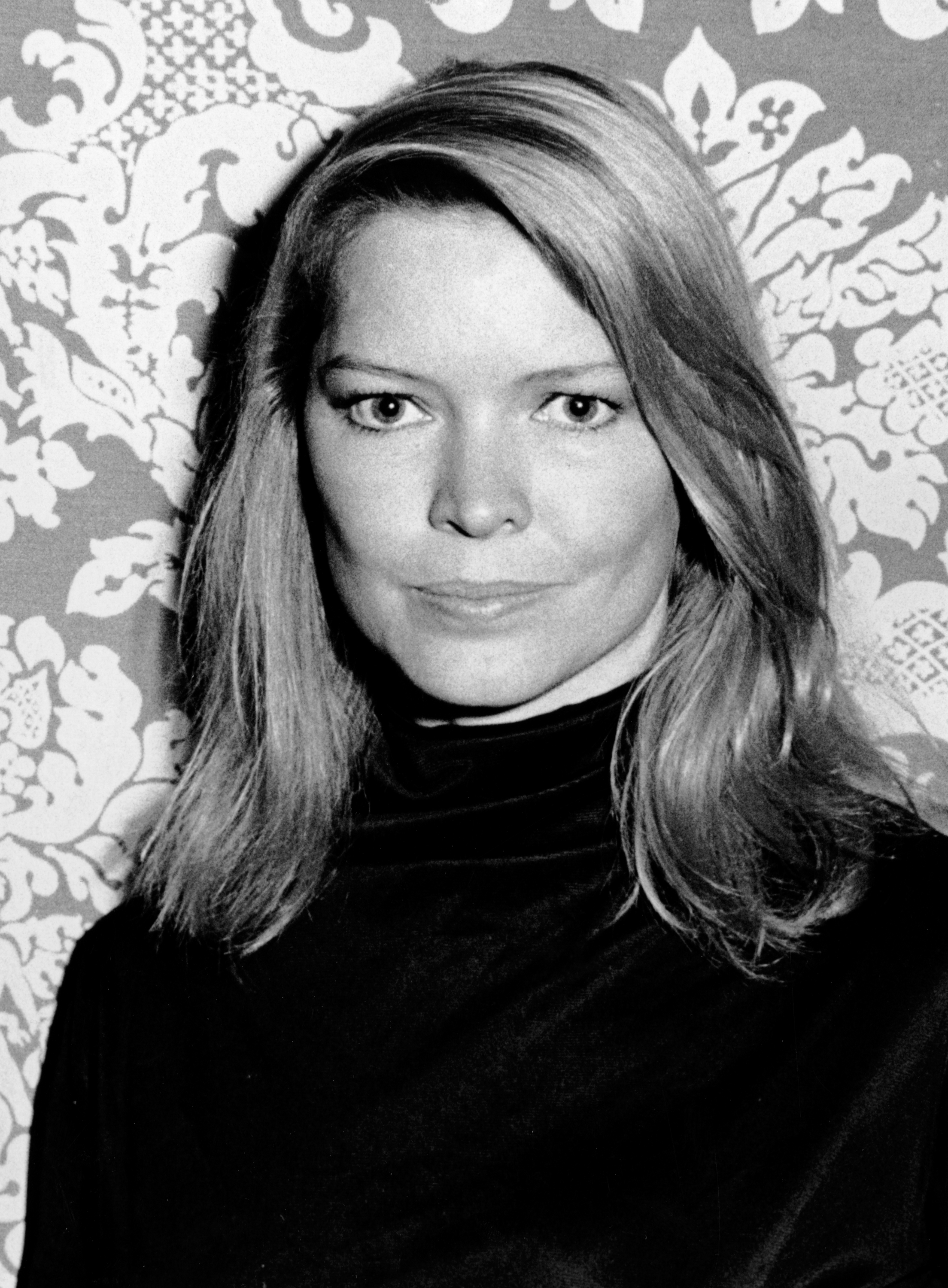 Ellen Burstyn at the Eugene McCarthy Presidential Campaign Benefit Party on April 4, 1968, in Beverly Hills, California. | Source: Getty Images