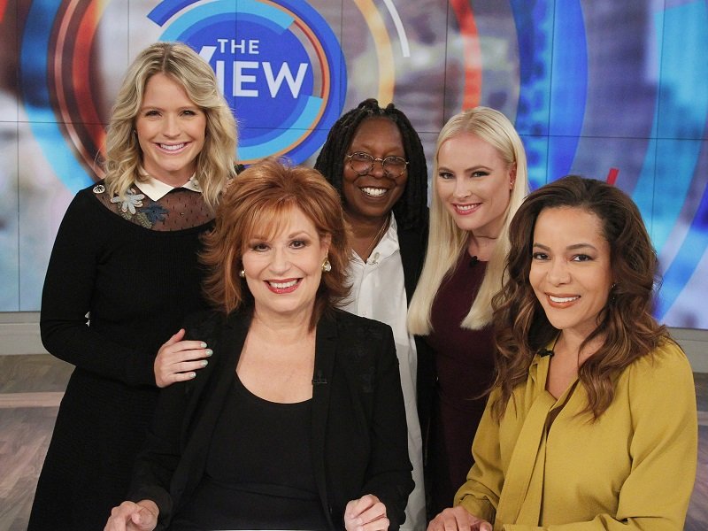 Cast of "The View" in season 20, Sara Haines, Joy Behar, Whoopi Goldberg, Meghan McCain, Sunny Hostin on July 16, 2015 | Photo: Getty Images