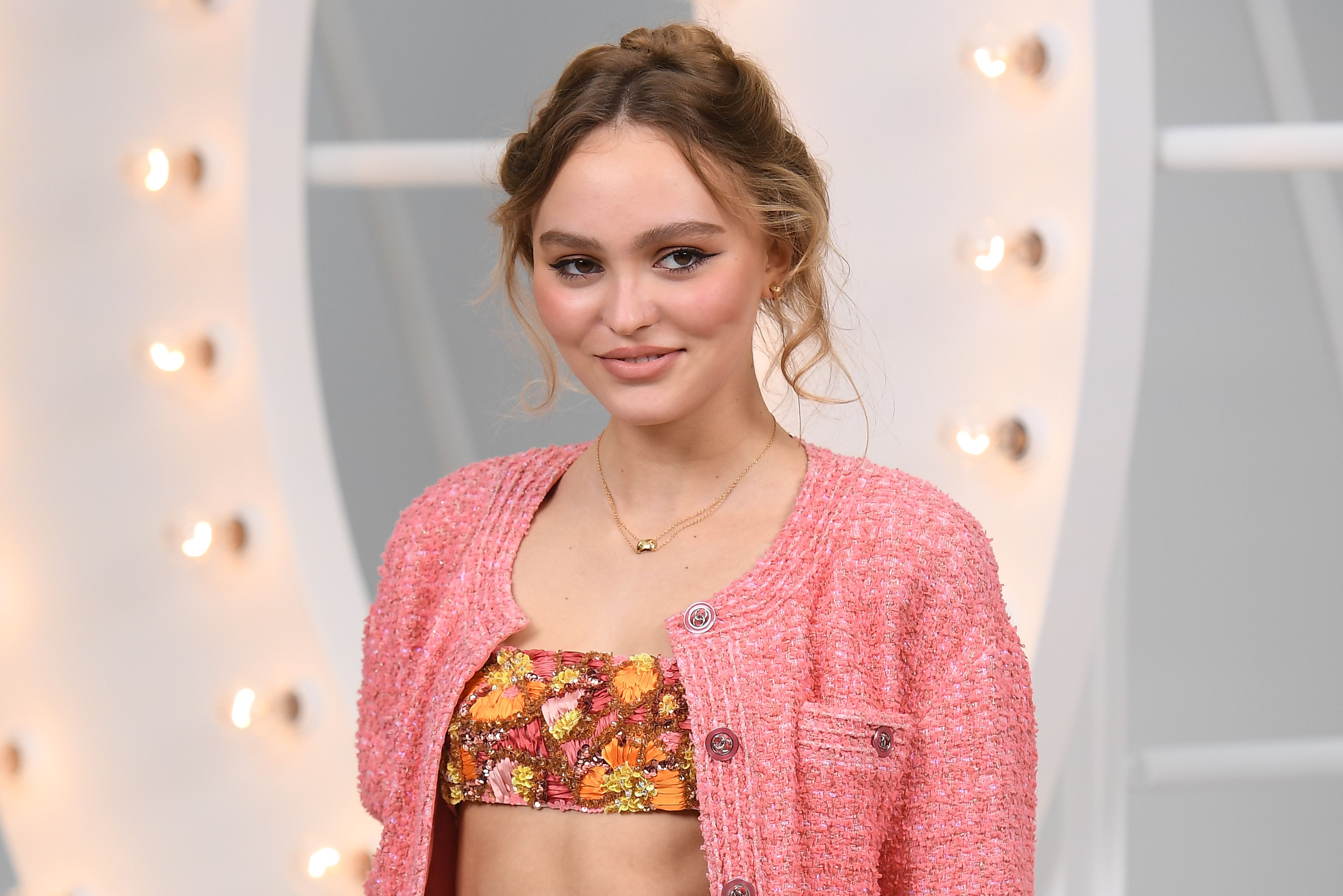 Lily-Rose Depp attends the Chanel Womenswear Spring/Summer 2021 show during Paris Fashion Week on October 6, 2020 in Paris, France. | Source: Getty Images