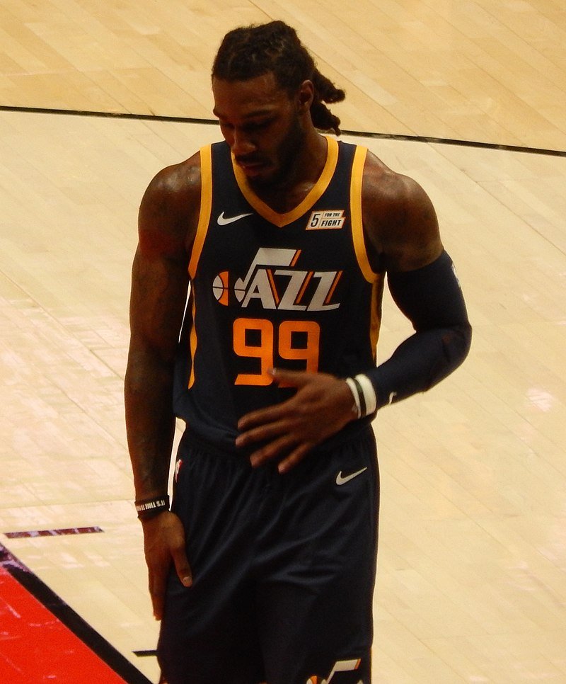 Jae Crowder playing against the Portland Trail Blazers for Utah Jazz in 2018 in Portland, Oregon | Source: Wikimedia