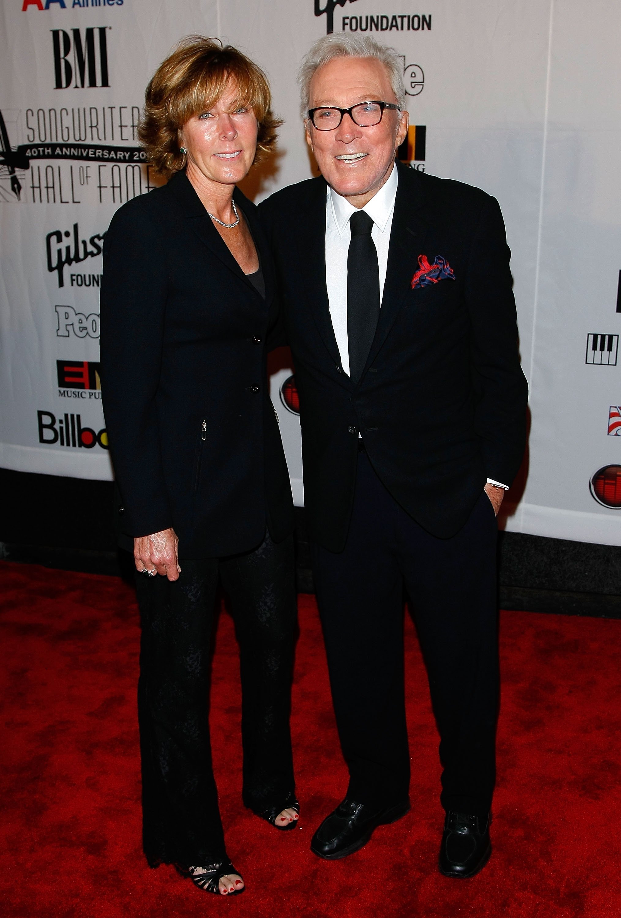 Andy Williams and wife Debbie Williams during the 40th Annual Songwriters Hall of Fame Ceremony. | Source: Getty Images