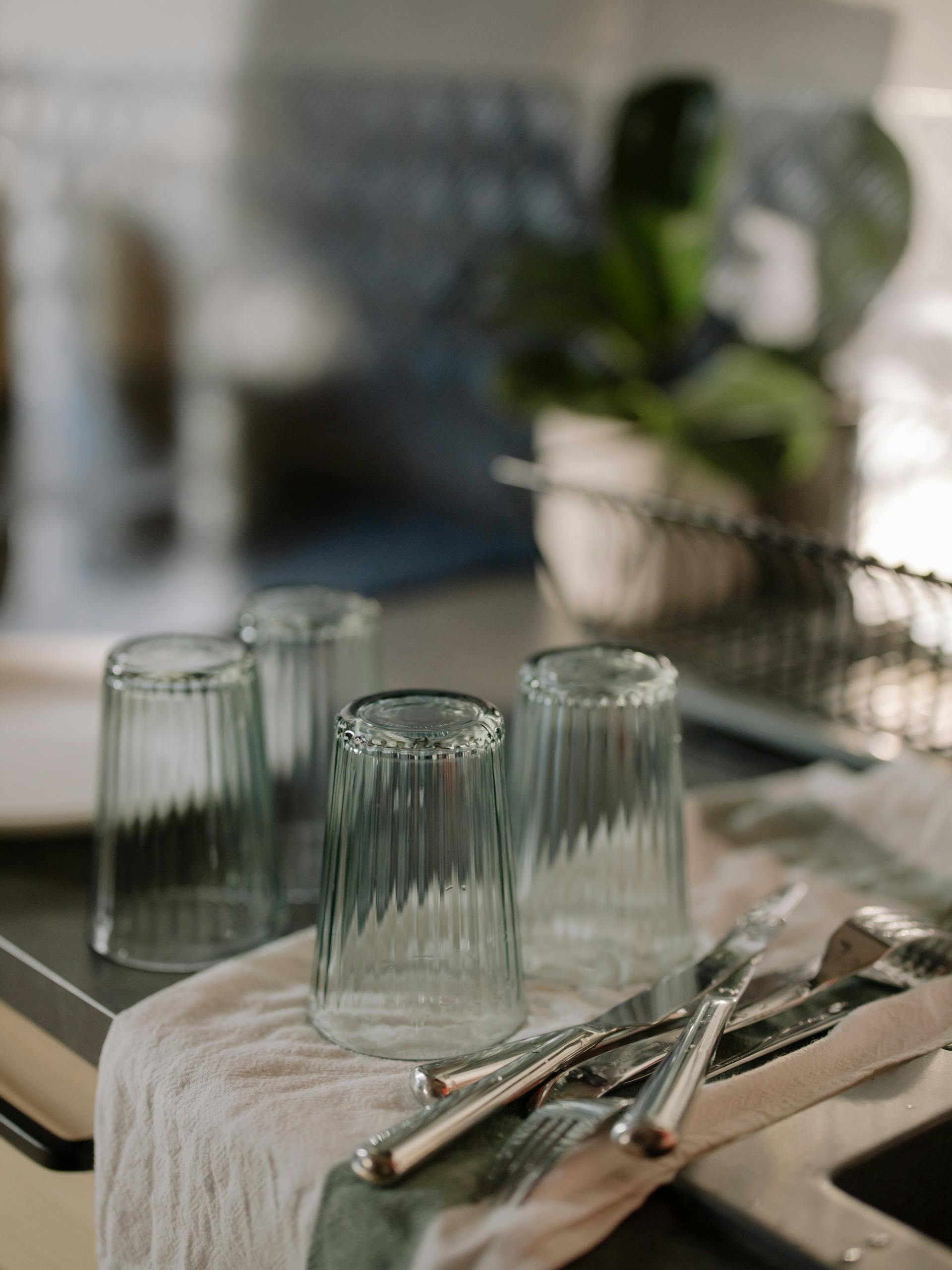 Glasses on a towel | Source: Pexels