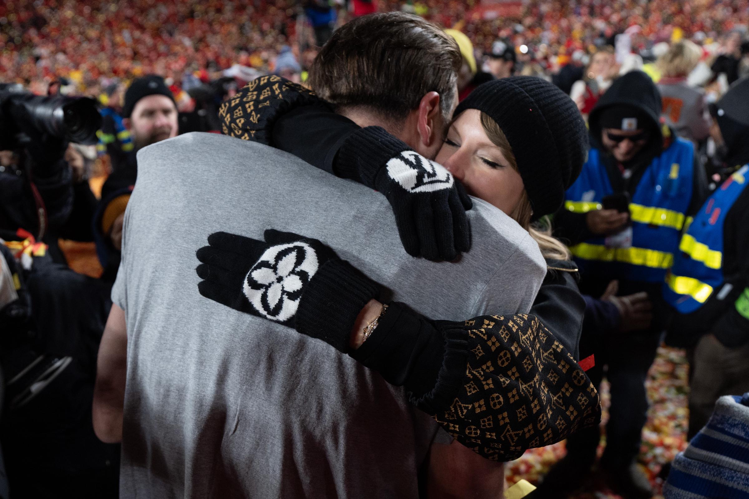 Travis Kelce celebrates with Taylor Swift after the AFC Championship NFL football game on January 26, 2025, in Kansas City, Missouri | Source: Getty Images