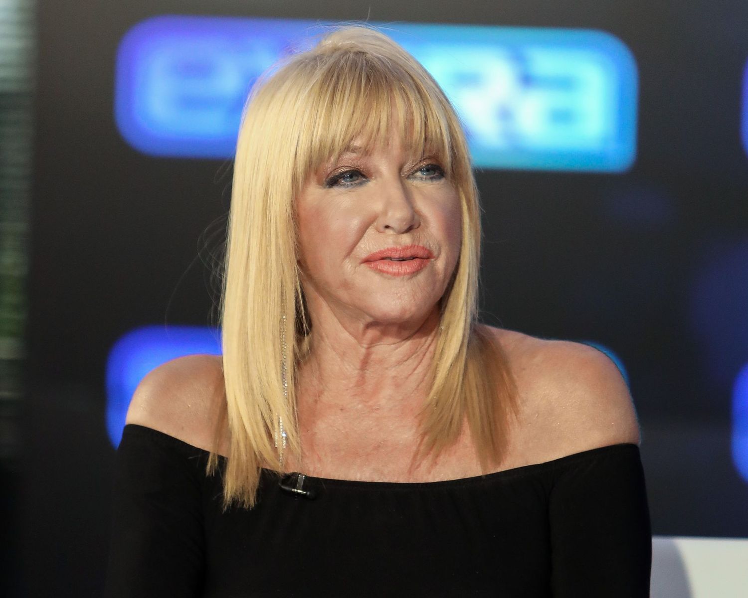 Suzanne Somers visits “Extra” at Burbank Studios on February 19, 2020. | Photo:Getty Images