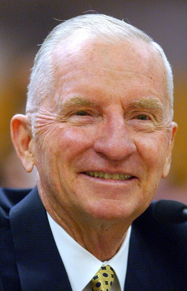 Ross Perot in Sacramento, California on July 11, 2002 | Source: Getty Images