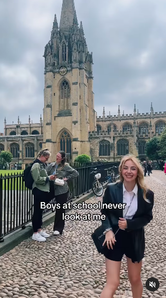 Jessica Matarrelli twirling around for a video, posted on September 2, 2024 | Source: Instagram/seriallyblonde