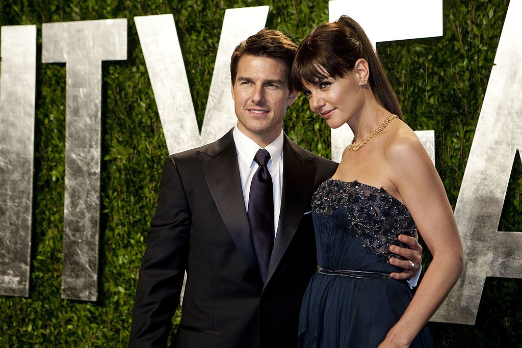 Tom Cruise y Katie Holmes en la entrega de los premios de la Academia de 2012. | Foto: Getty Images