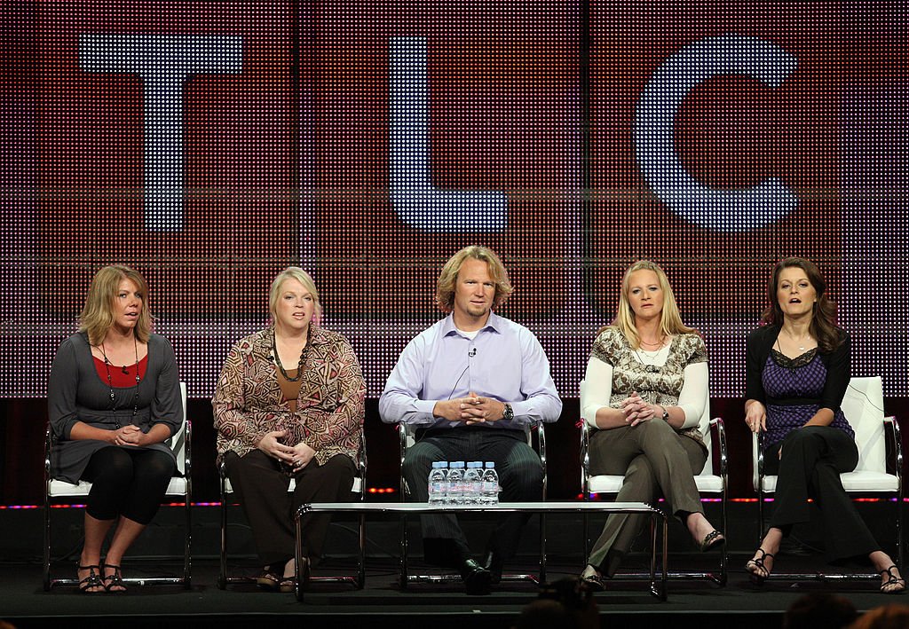 Meri Brwon, Janelle Brown, Kody Brown, Christine Brown and Robyn Brown speak duinrg the "Sister Wives" panel during the 2010 Summer TCA press tour held at the Beverly Hilton Hotel on August 6, 2010. | Photo: Getty Images.
