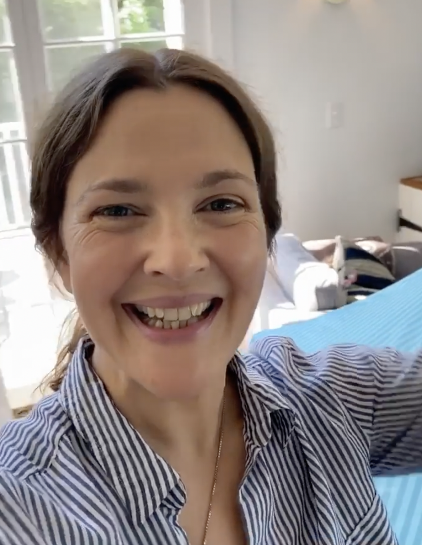 A glimpse inside Drew Barrymore's home from a post dated June 14, 2020. | Source: Instagram/drewbarrymore