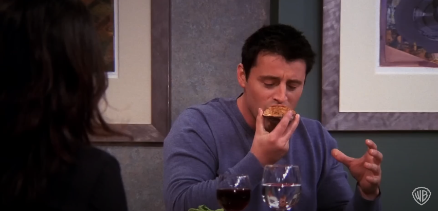 A photo of Matt LeBlanc as Joey Tribbiani in "Friends" | Source: YouTube/@warnerbrostv