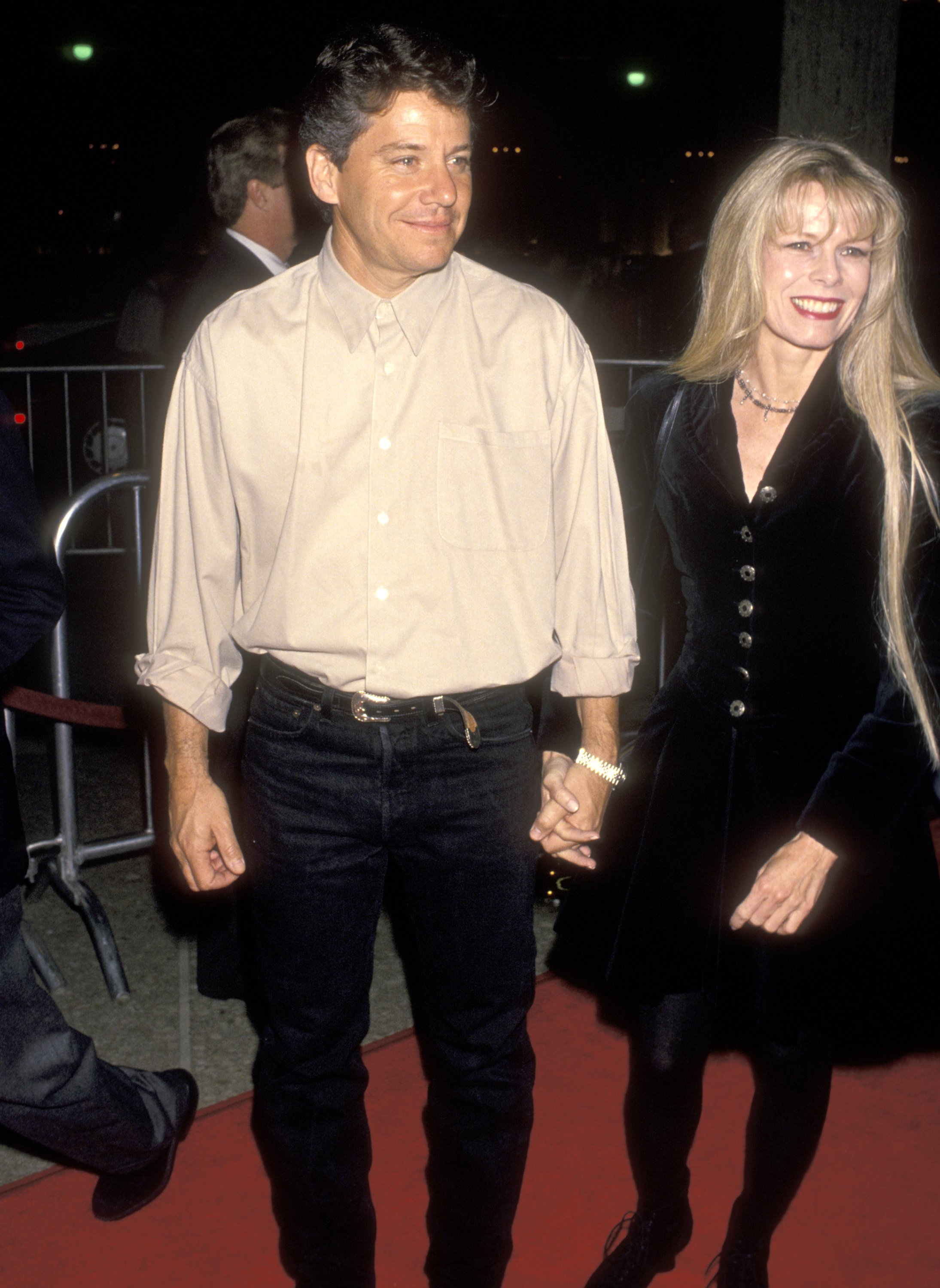 Anson Williams and Jackie Gerken attending the premiere of 'The Paper' on March 16, 1994 in California | Source: Getty Images