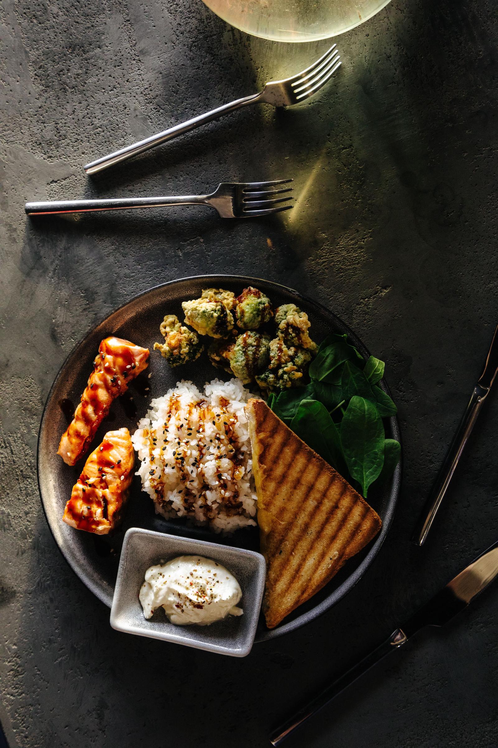 A balanced meal | Source: Pexels