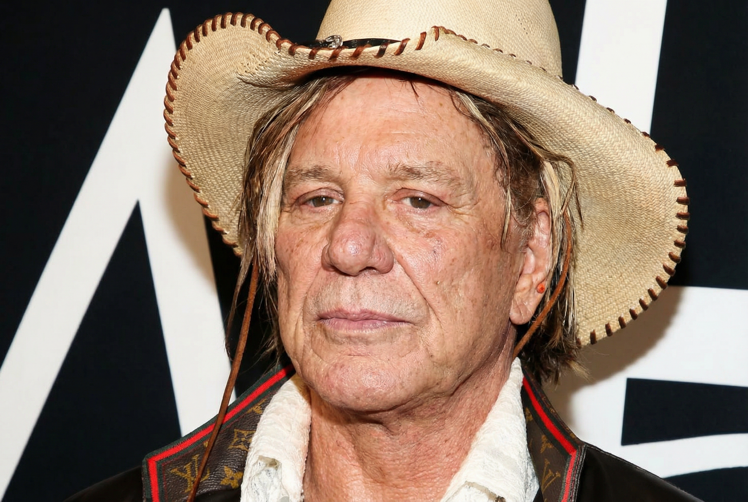How Mickey Rourke would've looked without plastic surgery thanks to AI | Source: ImagineArt