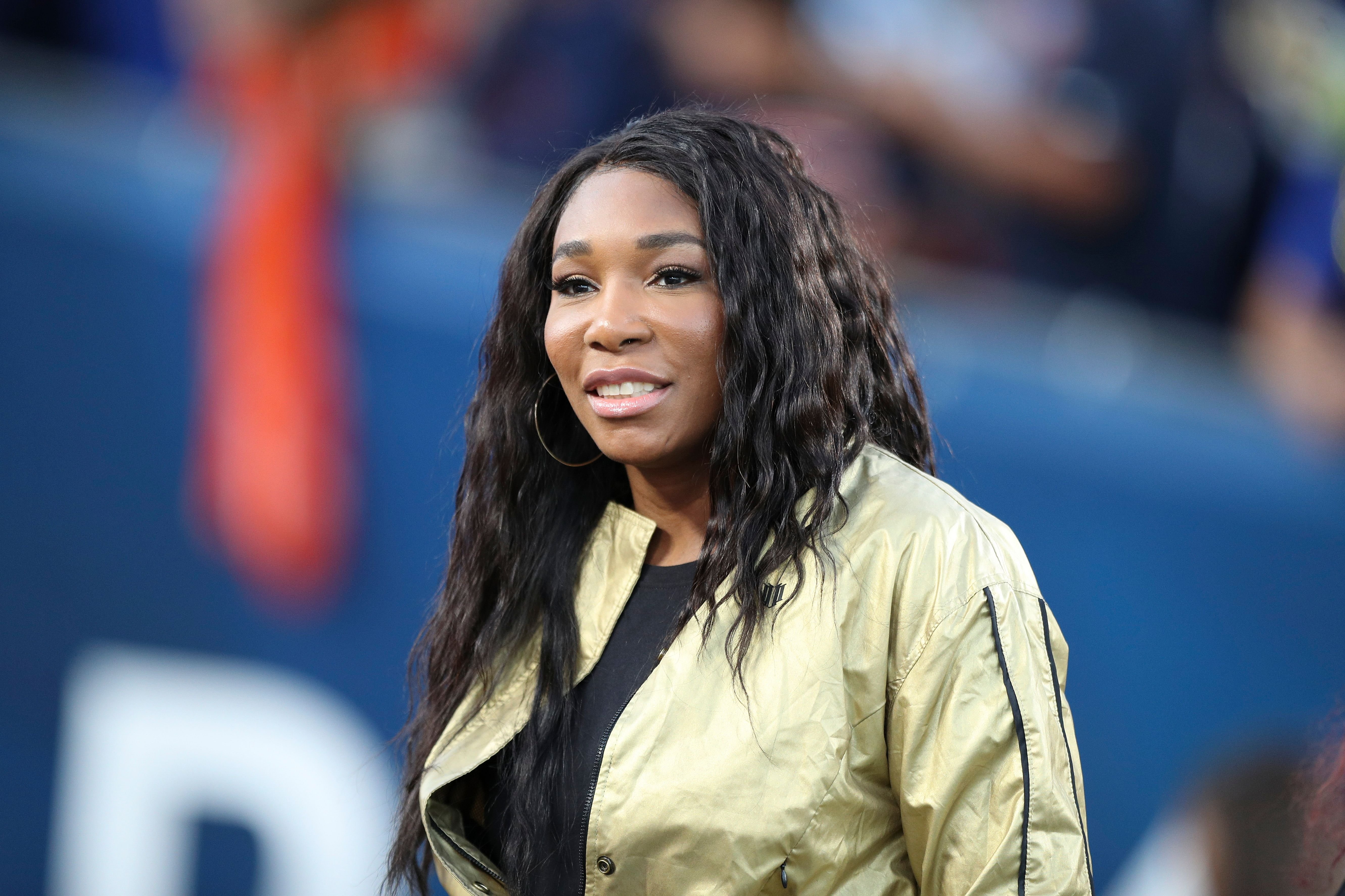 Venus Williams at the game between the Los Angeles Rams and the Chicago Bears at Los Angeles Memorial Coliseum on November 17, 2019 | Photo: Getty Images