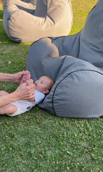 Enrique Iglesias playing with his son Romeo Iglesias in a video from March 28, 2026 | Source: Instagram/enriqueiglesias