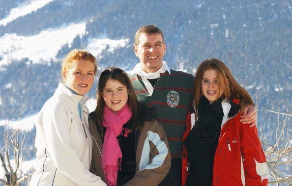 The Duchess of York, Princess Eugenie, the Duke of York and Princess Beatrice attend a photocall on February 18, 2003 in Verbier, Switzerland | Photo: Getty Images