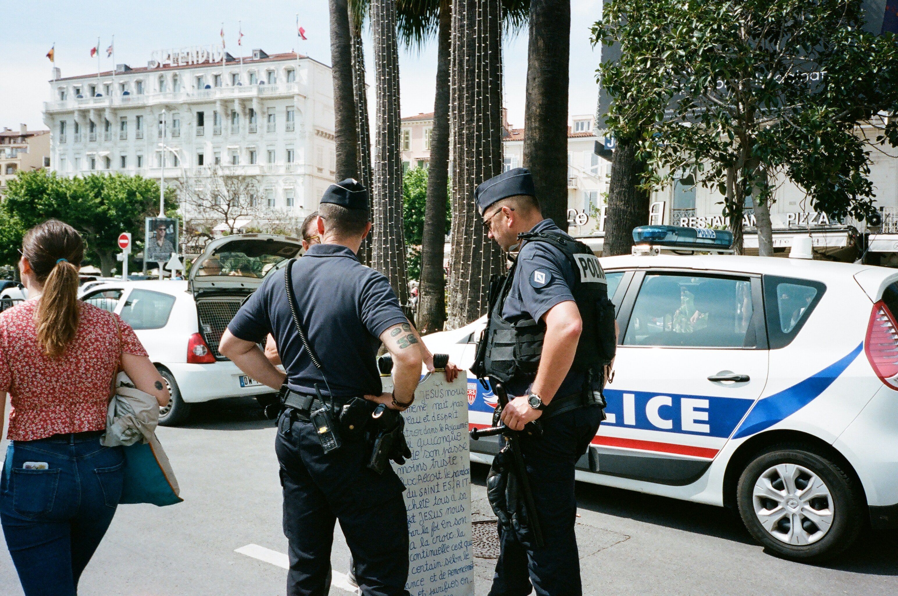 Des policiers en exercice. | Source : Pexels