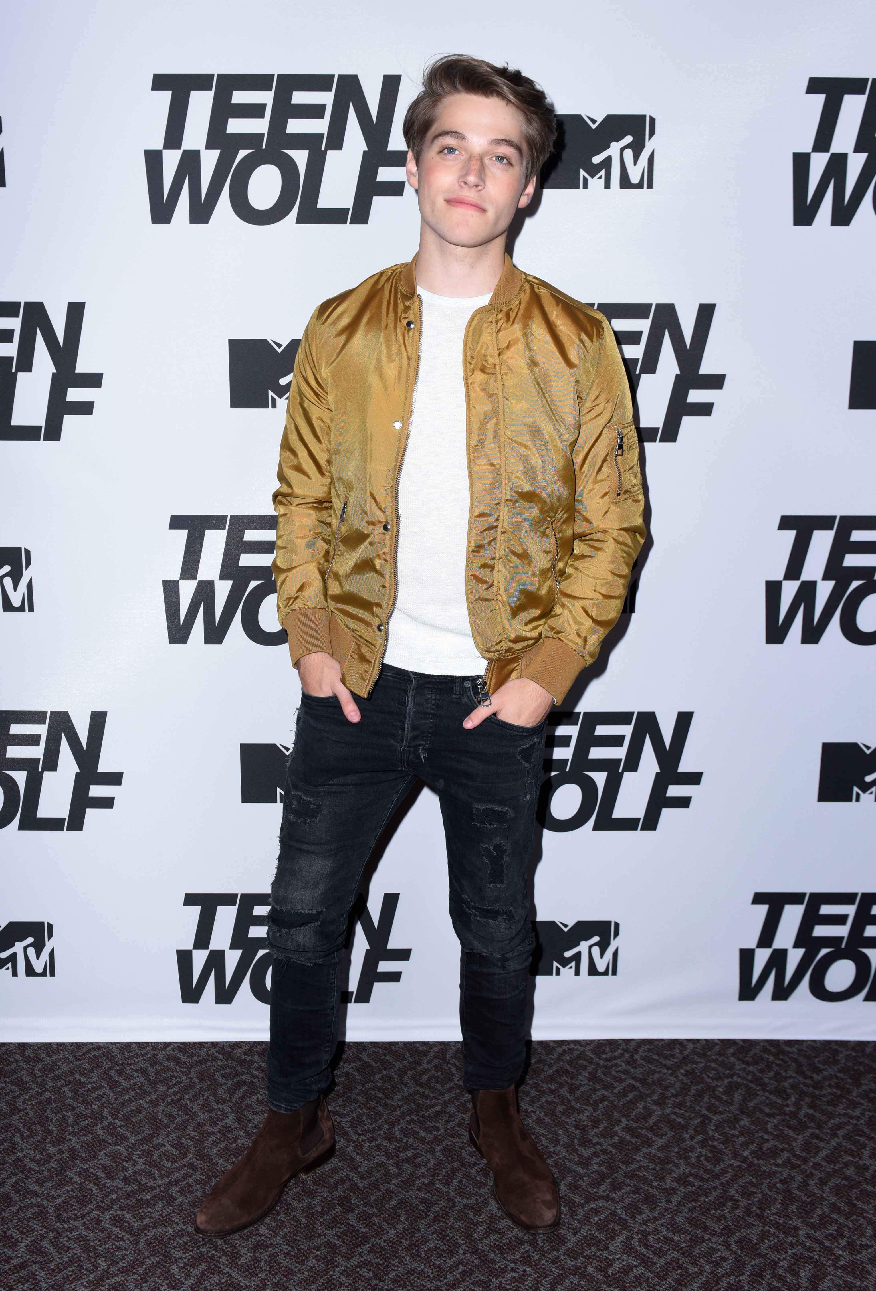 Froy Gutierrez, 21 Eylül 2017'de California'da MTV Teen Wolf 100. bölüm gösterimi ve dizi kapanış partisinde |  Kaynak: Getty Images