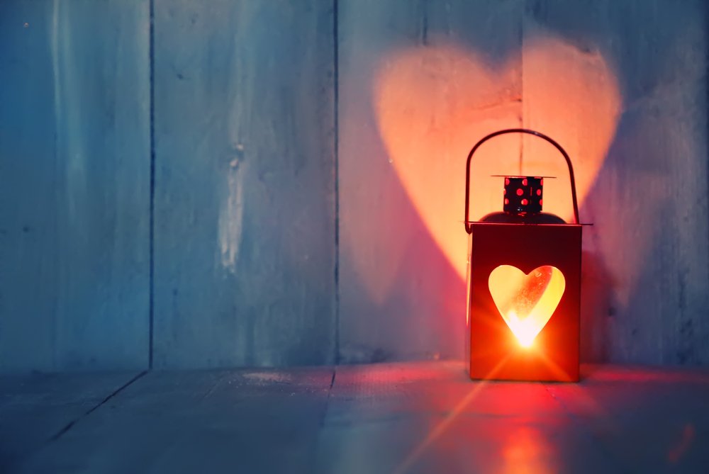 Lampara de corazón.| Fuente: Shutterstock Lampara de corazón.| Fuente: Shutterstock