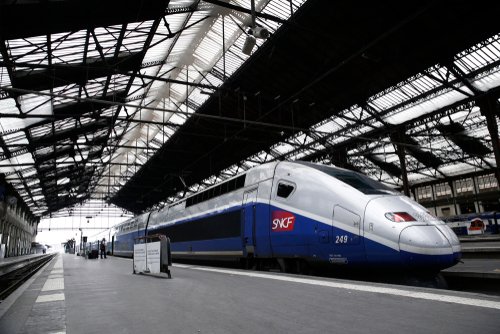 Un TGV qui roule | Photo : Shutterstock