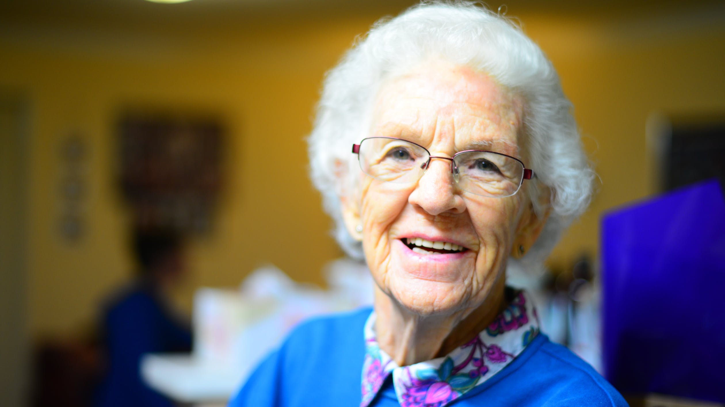 Une femme âgée en maison de retraite. l Source: Pexels