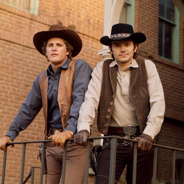 BenMurphy and Pete Duel on the set of "Alias Smith and Jones" circa 1972 | Source: Getty Images