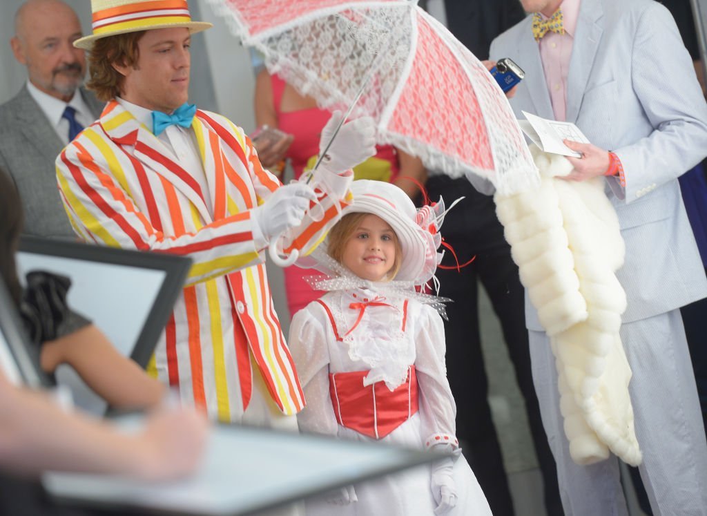  Larry Birkhead and daughter Dannielynn attend the 139th Kentucky Derby in Louisville, Kentucky on May 4, 2013 | Photo: Getty Images