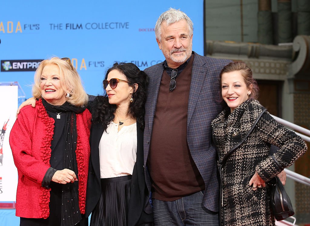 Gena Rowlands, daughter Xan Cassavetes, son director Nick Cassavetes and granddaughter Alexandra Cassavetes at TCL Chinese Theatre IMAX on December 5, 2014 | Photo: Getty Images