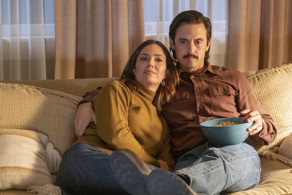Mandy Moore as Rebecca, Milo Ventimiglia as Jack in a production still for "This Is Us" taken in 2019. I Image: Getty Images.