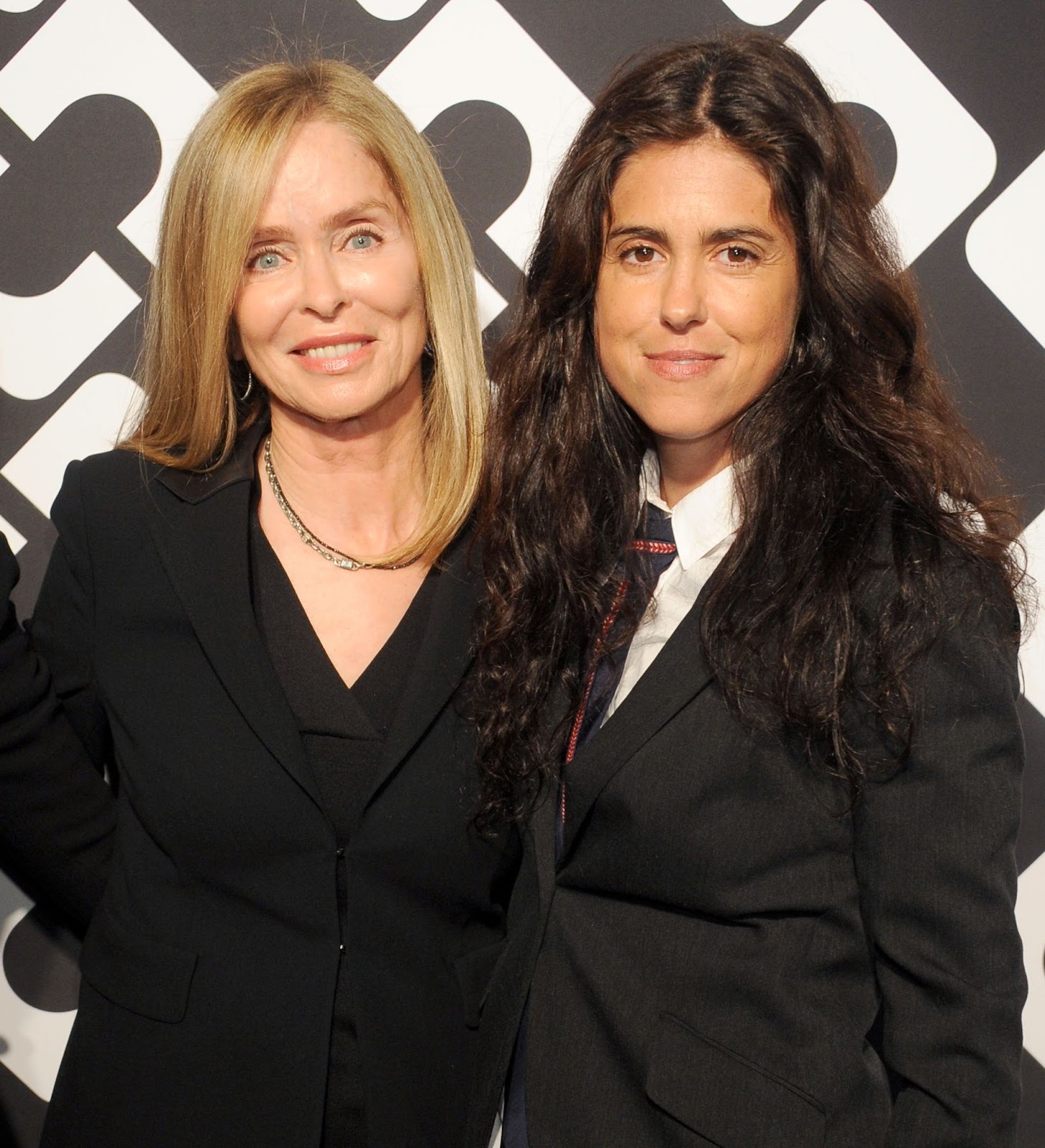 Barbara Bach and her daughter Francesca Gregorini at Diane Von Furstenberg's "Journey of a Dress" premiere opening party on January 10, 2014, in Los Angeles, California. | Source: Getty Images