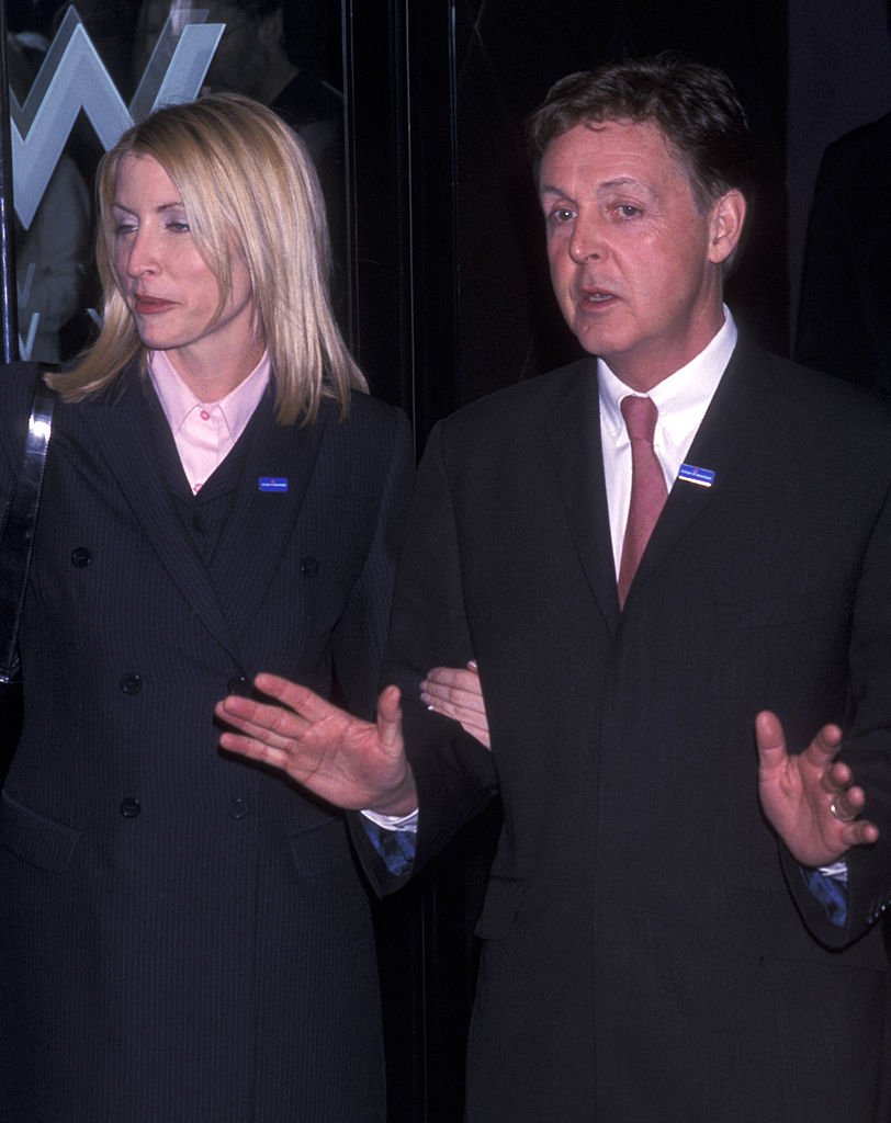 Paul McCartney and wife Heather Mills attend Adopt A Minefield Benefit Gala Honoring Paul McCartney on April 20, 2001 | Photo: Getty Images