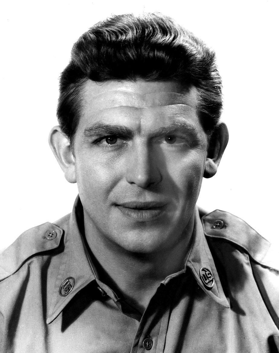 Publicity photo of Andy Griffith taken back in 1958. | Source: Wikimedia Commons