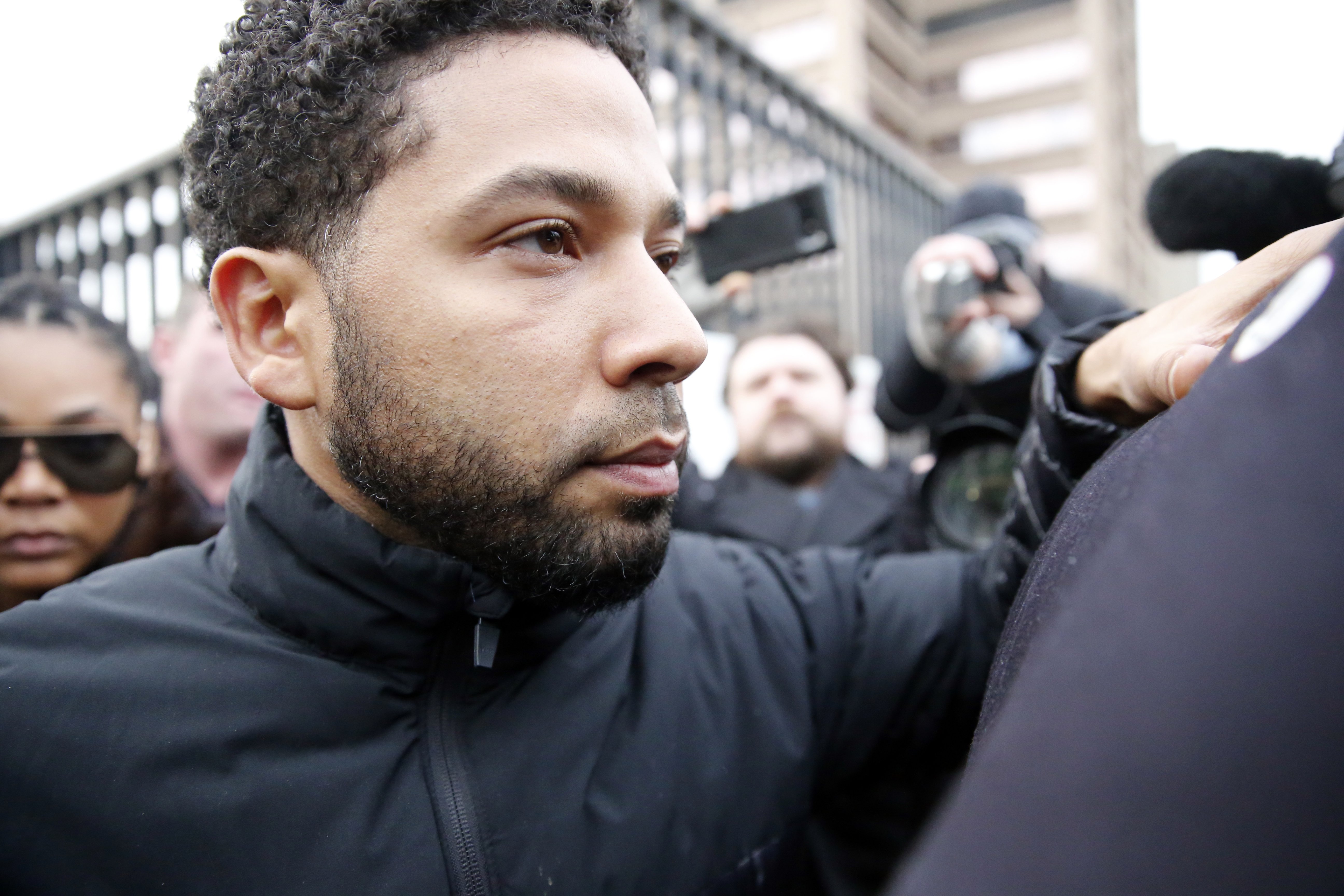 Jussie Smollett leaving the Cook County Jail on bond | Photo: Getty Images