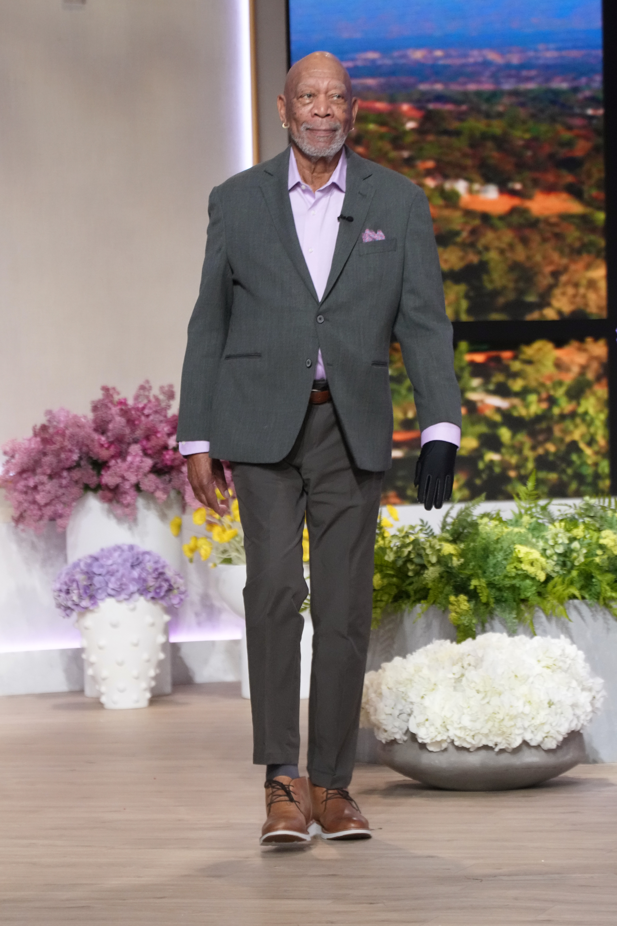 Morgan Freeman appears on "The Jennifer Hudson Show" October 23, 2024, in Burbank, California. | Source: Getty Images