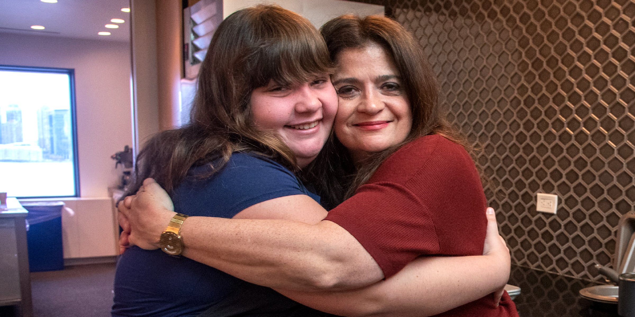 Alex Guarnaschelli and Ava Clark | Source: Getty Images