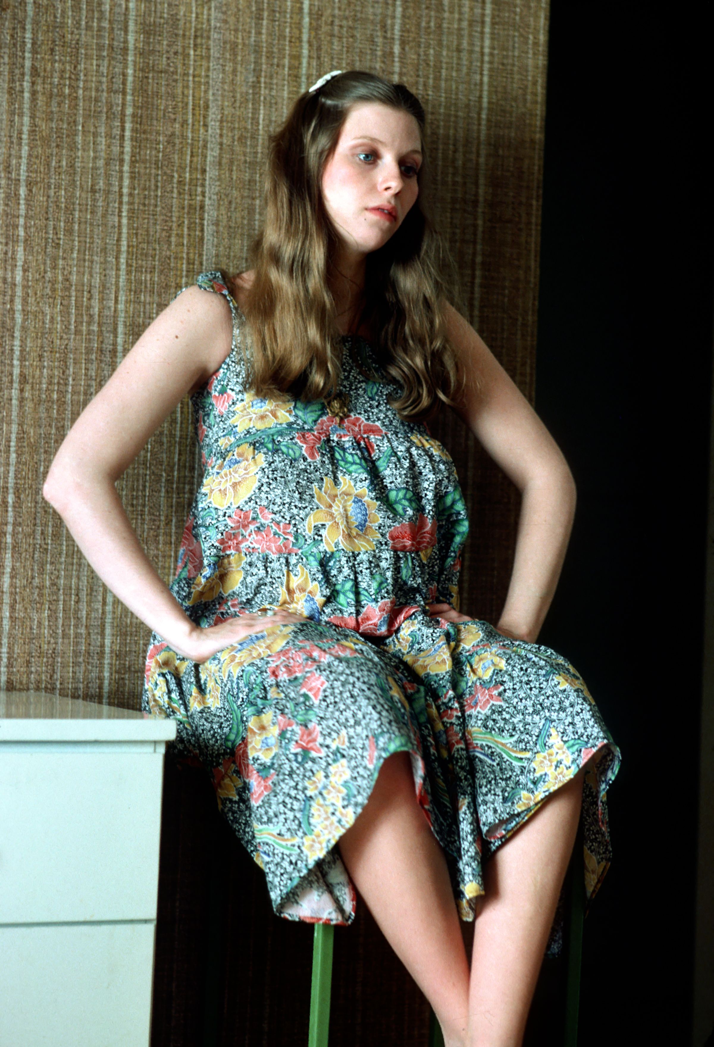 Bebe Buell poses in her 7th month of pregnancy with daughter Liv Tyler. | Source: Getty Images