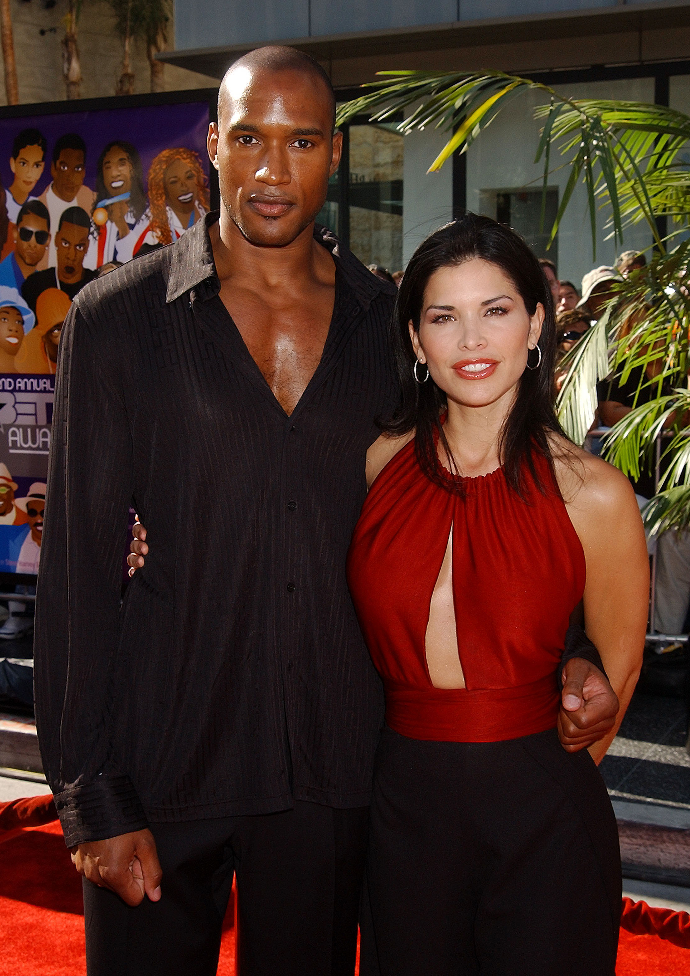 Henry Simmons and Lauren Sánchez Bezos at the 2nd Annual BET Awards in 2002. | Source: Getty Images